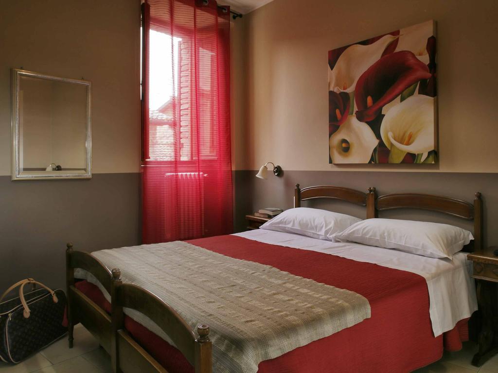 אסיסי Hotel Properzio מראה חיצוני תמונה